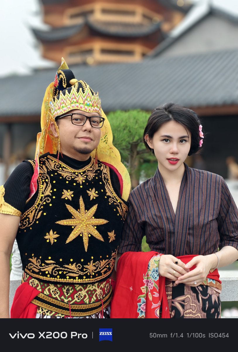 dhiarcom's tweet photo. cinta kebudayaan Indonesia #zoelevana #dhiarcom https://t.co/iT7NcmBGdD