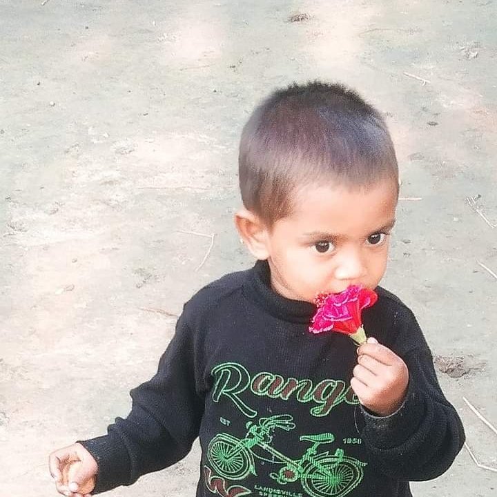 suhelkhan1822's tweet image. This is My cute baby 🍼 plz click now and support me#cute
Viral video 📸 sweet baby girl 💕