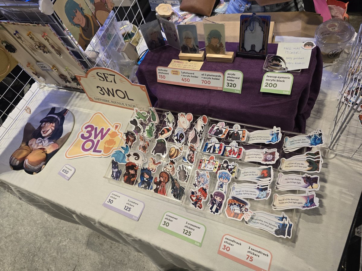 Thank you to everyone who stopped by the 3WOL table and bought our merch!!! 🥹 We're first-time boothers but it was such a cool adventure!
And thank you to the amazing organizers for your dedication and genuine care 💖 you're all MVPs! Pls get some well-deserved rest 🫂
#HeWo2FL