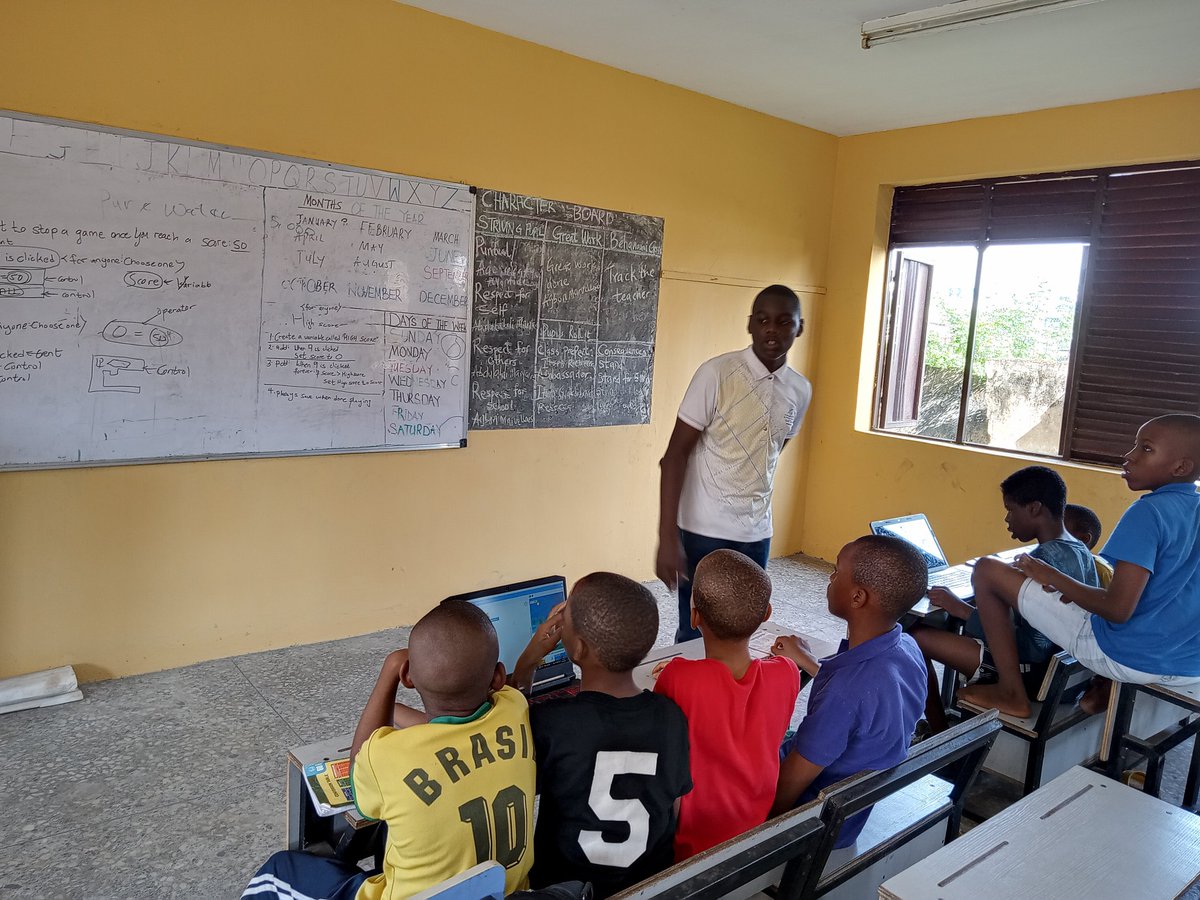 OgwuBen010824's tweet image. Today's practical session and group project challenge 💯,the team with the best game 🎮 wins💯...#teamwork..#empoweringyoungminds...#freecoding/programming classes... @Wizarab10 @Morris_Monye @fagalex67 @channelstv @MichaelSixgods @Sir_Dubem @obyezeks for making it possible