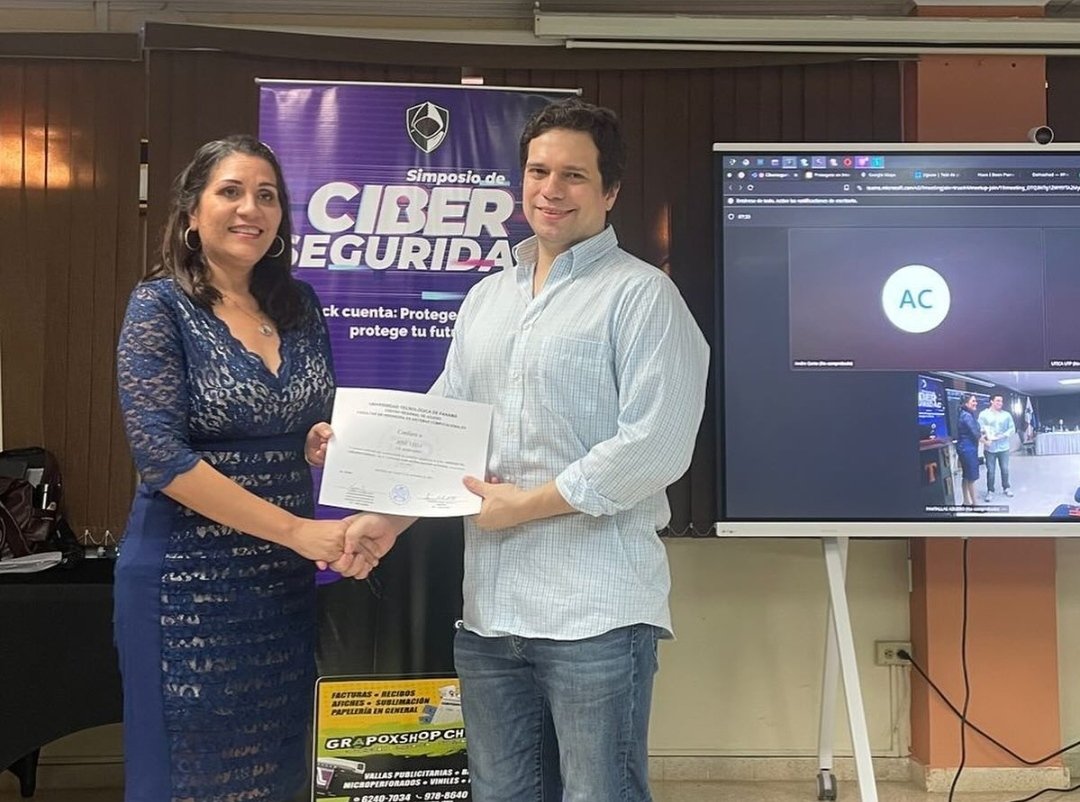 Ayer, nuestro subsecretario José Vega participó en el @simposio_ciberseguridad de la Universidad Tecnológica de Azuero, abordando regulaciones en ciberseguridad y ciberdelitos en Panamá. #Ciberseguridad #Apandetec