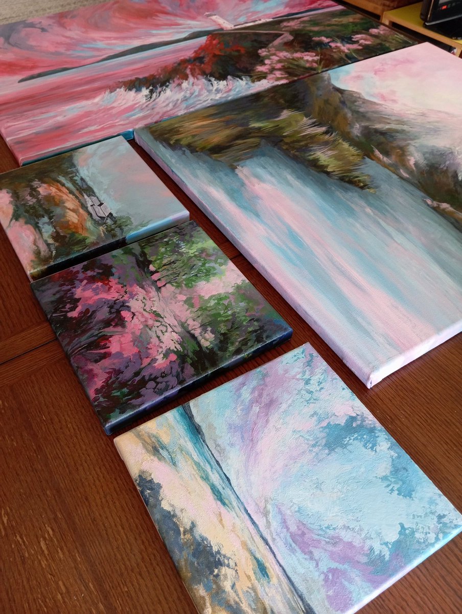 LauraDohertyart's tweet photo. Available work, all shapes and sizes! Ping a message to enquire, thank you. #shopsmall #irishart #painting https://t.co/tdAkYaAvN9