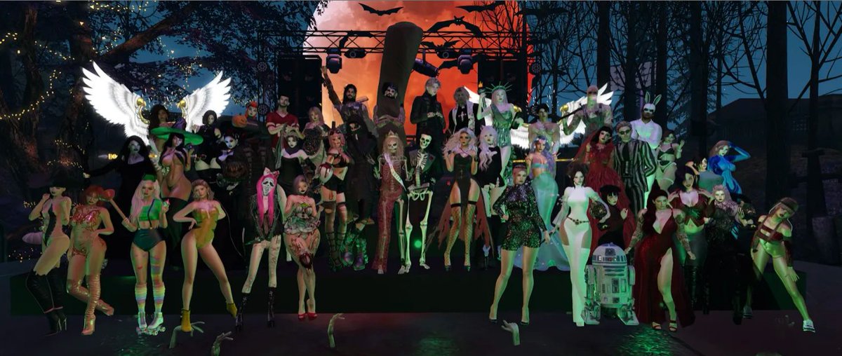 MandieRomano's tweet photo. Haunted Prom at Halloween. So much fun!  I won most unique costume 👑🩻 #woodcrestuniversity https://t.co/4qshOJOWSz