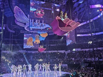 Truth be told, BINI really proved that watching their concert was worth it. The set, talent, outfits, and overall performance truly set the bar high. I'm so proud of you, my walo!