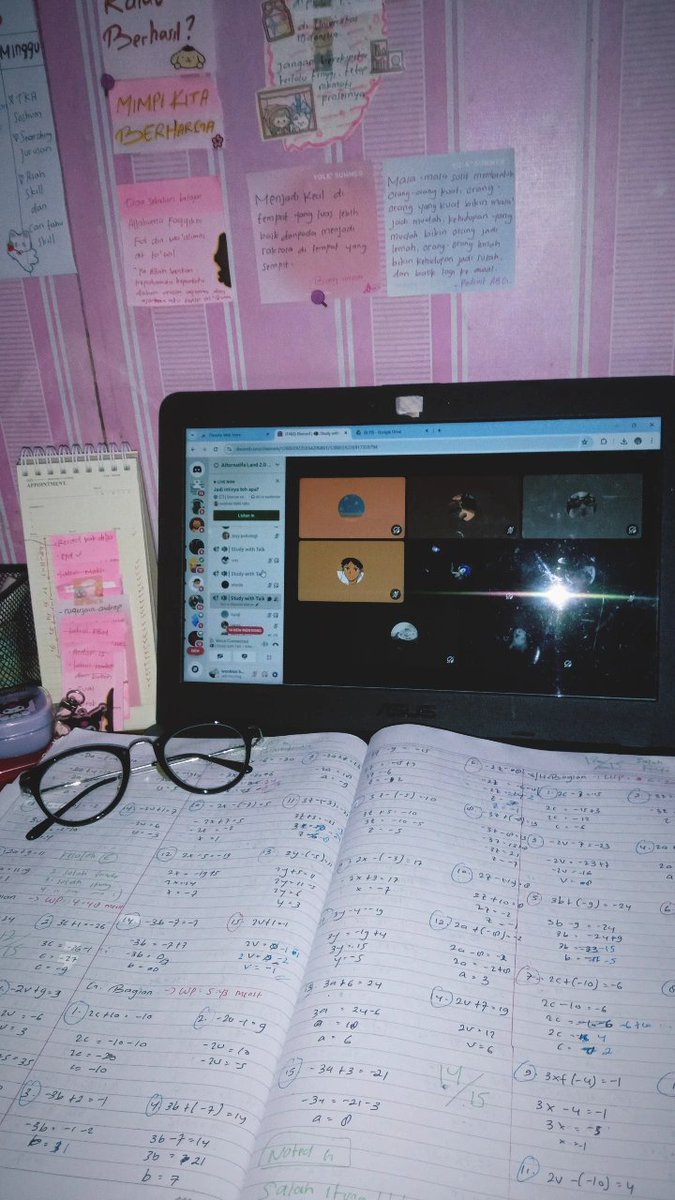 vocaseyy's tweet photo. Λ౨ৠ16-11-24' #amiiprogres #studyprogres'π
Haiii moots!! π₯ Malam Minggu aku ngerjainn soal-soal babehh dengan swu bareng anak alterian π«Άπ» ohiya, tadi jada mentoring tentang copywriting dan ituu isi nya daging semuaa ππ«°π»dah itu aja. Selamat malming gess π₯ https://t.co/rOAt9qcb6h