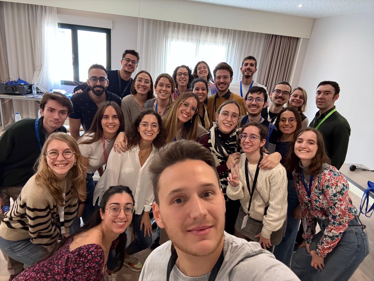 Muy feliz y agradecida de haber podido participar como docente en el XXX Curso de Nutrición Clínica y Dietética! Talleres de dietética y valoración morfofuncional con los mejores resis <a href="/NutriSeen/">NutriSEEN</a> <a href="/jjalfaro_ab/">José Joaquín Alfaro Martínez</a>