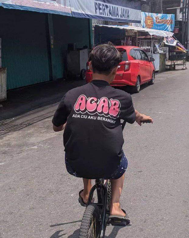 xputrash's tweet photo. panggah ayo wes https://t.co/0aFMnOfG4T