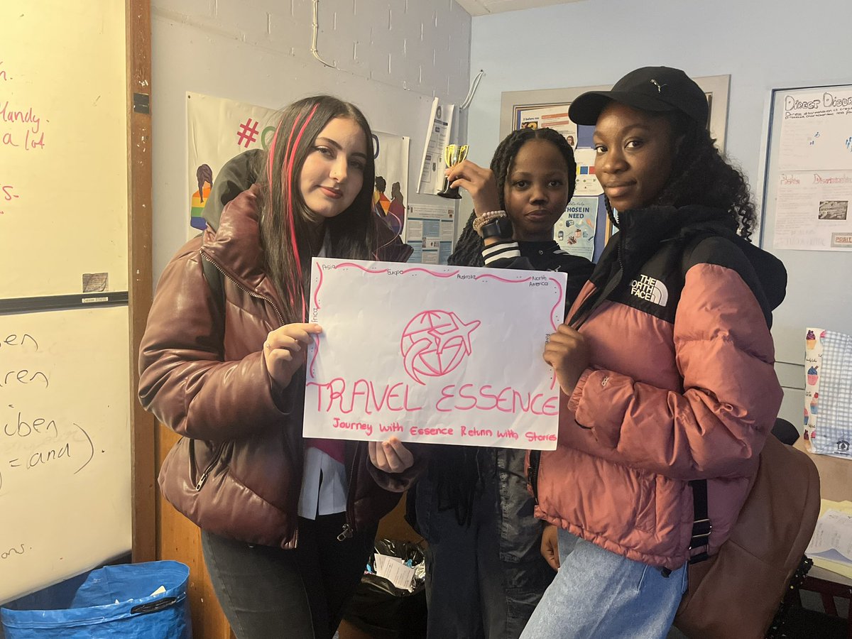 Miss Anderson-Aziz tweet media