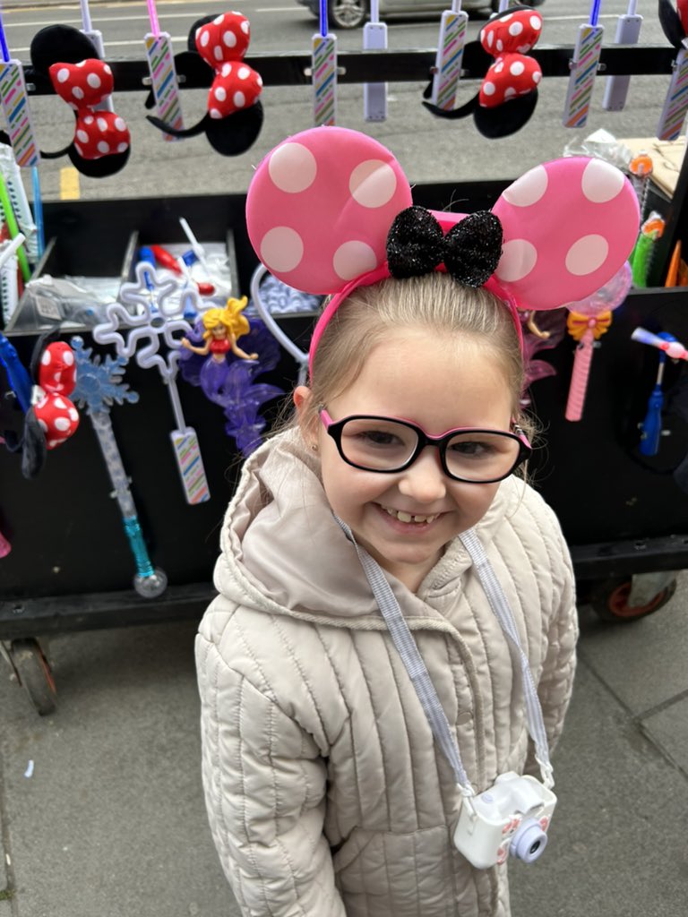 1rya's tweet image. #disneyonice