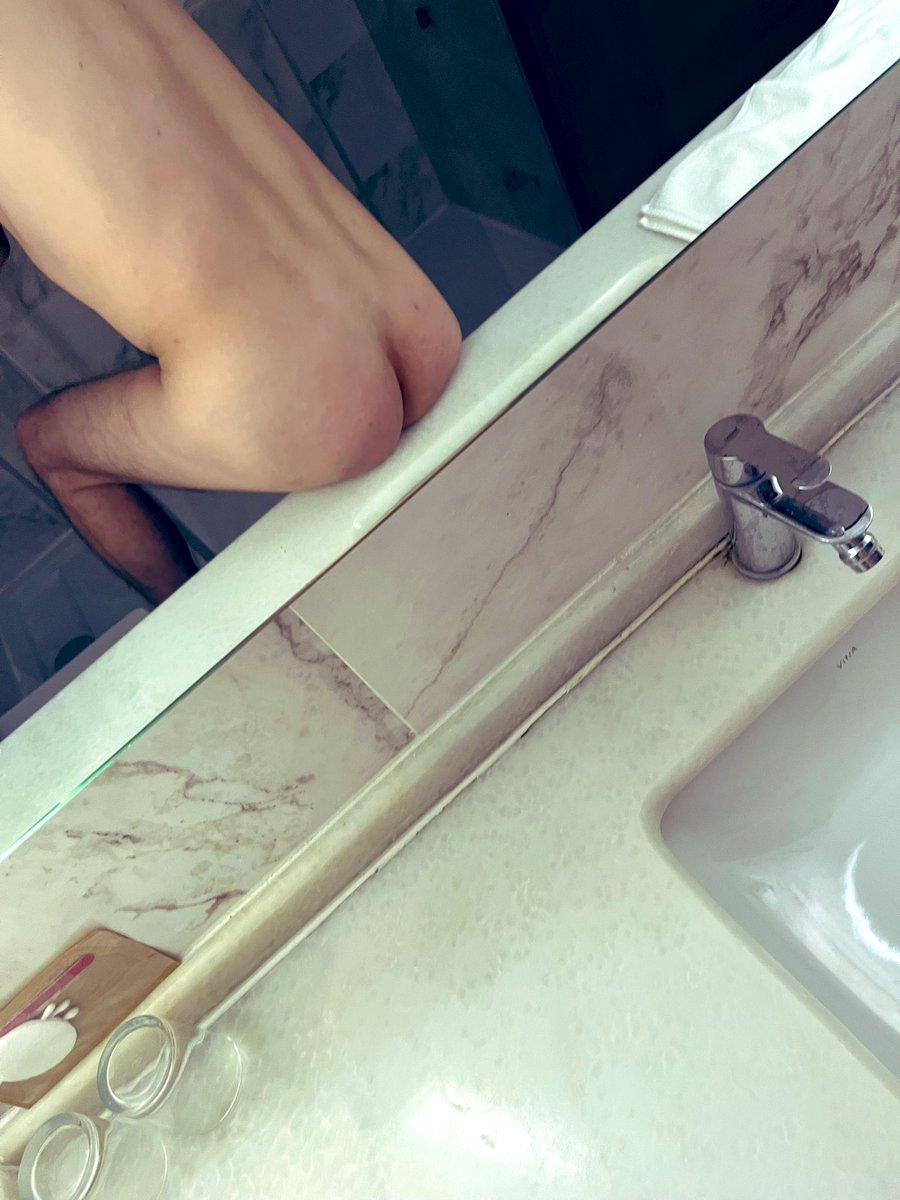 <a href="/gayarabul/">❤️GAY ARA BUL❤️</a> olgun aktiflere ulaştırır mısınız beni de 🏳️‍🌈 #ümraniyegay #madenlergay #metrogardengay