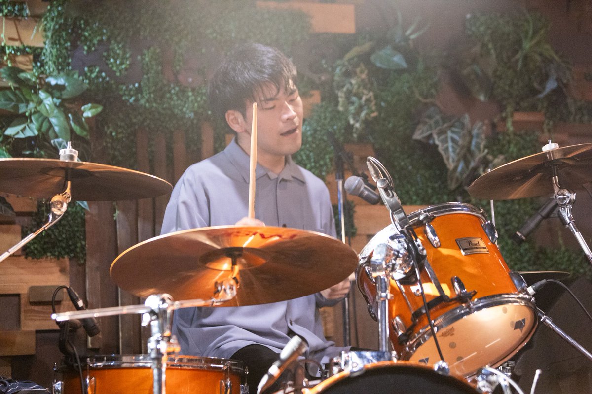 『Making Songs kurasaka wo iwae 01』
2024.11.11@南堀江knave

Dr.さとし

撮影(<a href="/__miphoto_/">瑞希</a> )

#邦ロック好きな人と繋がりたい 
#邦ロック好きと繋がりたい 
#邦ロック 
#南堀江knave
#大阪 
#ライブハウス