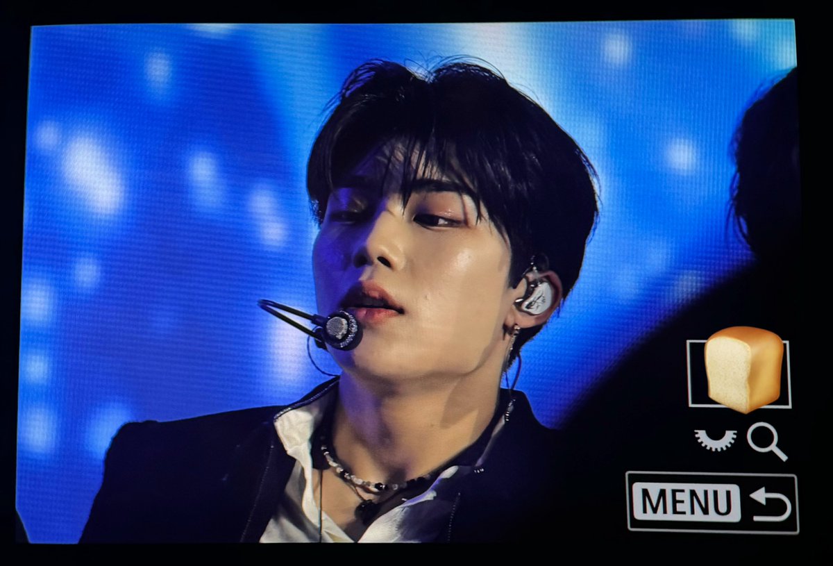 241116 kgma pre

💙

#박건욱 #PARKGUNWOOK #パクゴヌク #朴乾旭 #ZEROBASEONE #ZB1