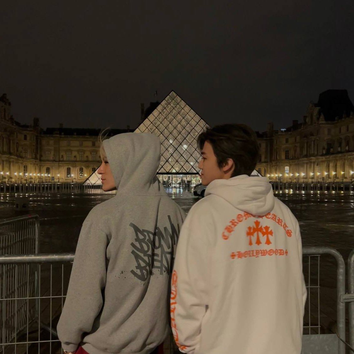 suhchengs's tweet photo. takipsilim (special)
— a #nomin filo au

Mike (jn) and Ely’s (jm) Paris date na parang honeymoon rin nila dahil… alam niyo na

🔞 https://t.co/tuo5oVdssA