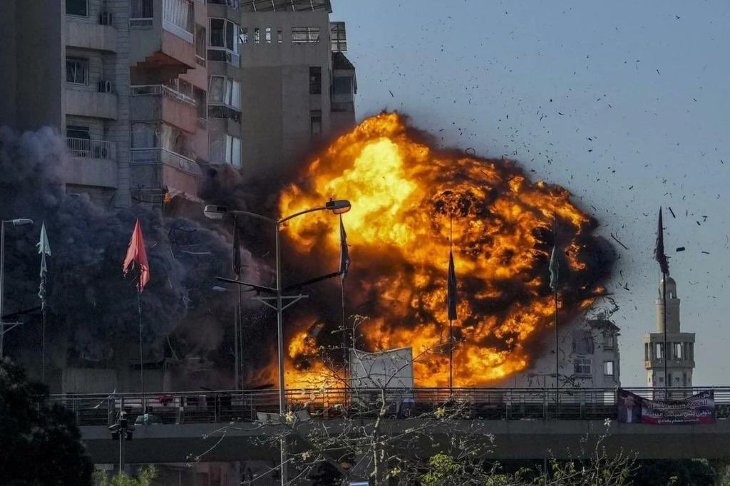 US 1 ton bomb dropped by “Israel” today and destroying civilian residential buildings in Beirut’s Dahyeh