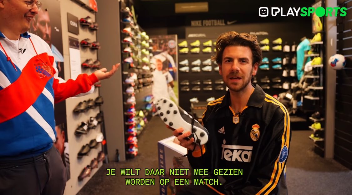 De Rosse Magiër tweet media