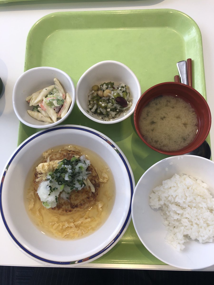 y_mondayfasting's tweet photo. 健康診断終了！ヨルダン🇯🇴で調整出来たのは月曜断食の賜物ね。結果は嬉しい53kg台☺️あすけんを始めて1ヶ月。体重は一進一退だけど、1日3食炭水化物やお肉や揚げ物を食べても体重コントロールできるのって凄いと思う。 https://t.co/eN8YcMZD9j