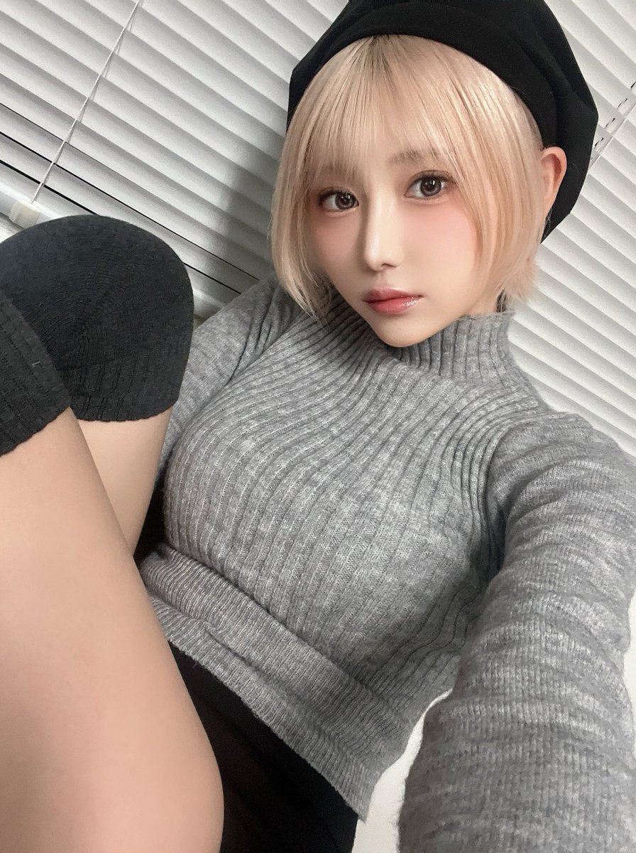 金髪ショート成分どうぞ💊

#金髪ショー党 https://t.co/0eidcW9cEV