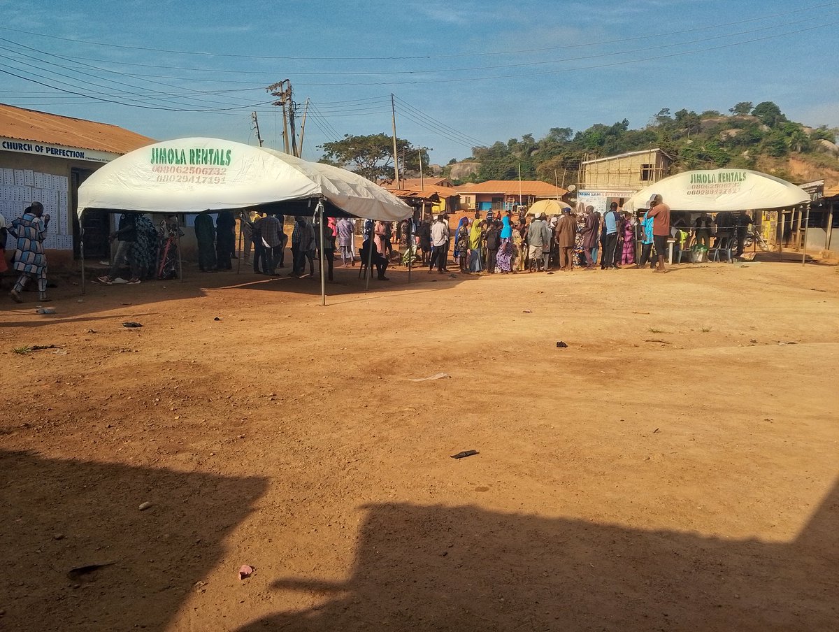 Voting still in progress Ondo State, Akure North, ward 05,  PU:01