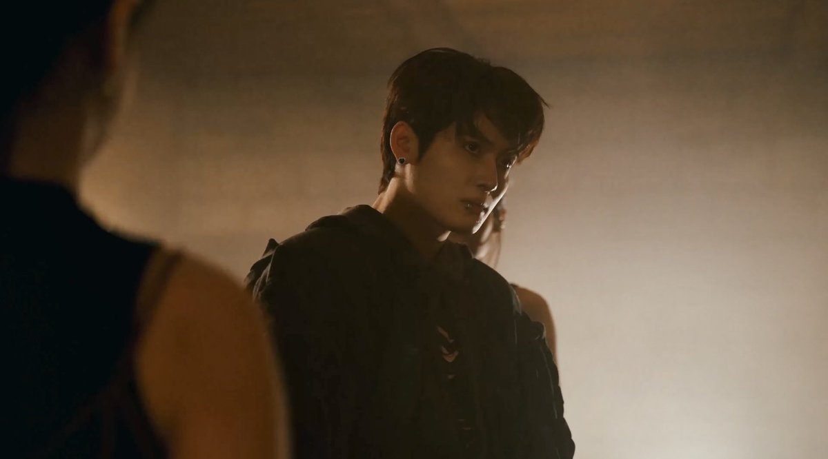 Jaejinniez's tweet photo. เป็น MV ที่สมกับเป็นริกิมารุสุดๆ
ชอบทุกคาแรคเตอร์เลย
งานสายตาน้องหวานนี่ดีมากกกกจริงๆ
คอสตูม เมคอัพ ก็จึ้งมาก ปังทุกลุค ❤️‍🔥❤️‍🔥❤️‍🔥

🔗https://t.co/UP6DMdOKWe

#YourGhost
#ริกิมารุ #Rikimaru #力丸 https://t.co/1KAwIK0nzr