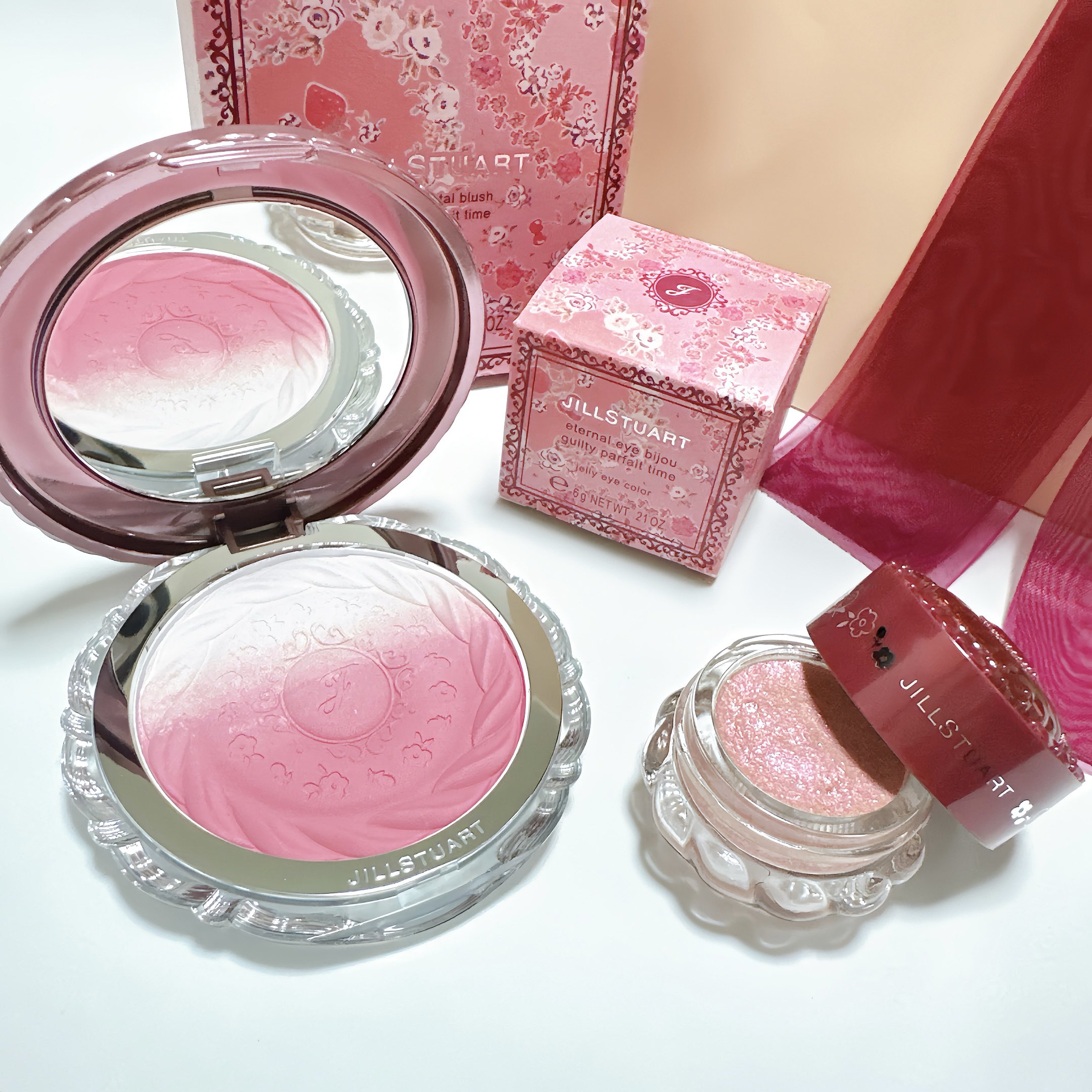 ジルスチュアート パステルペタルブラッシュ102 エターナルアイ