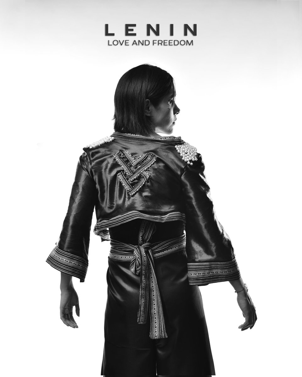 Lenintamayoqpop's tweet image. Q&apos;pop (Quechua pop) in Brasil 🇧🇷
URPY, ¡Debutaremos en la Semana de la Moda de Brasil! 
Estaremos en pasarela junto a @kunpi arqueomoda con mucha emoción estaremos compartiendo un poco de nuestra cultura andina del 13 al 15 de Diciembre #leninqpop #Quechuapop #brazil