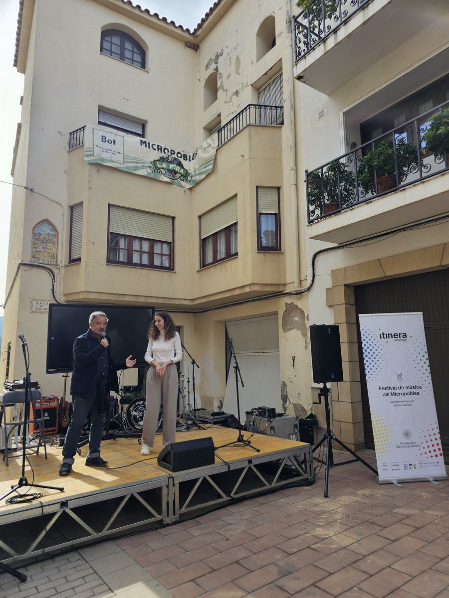 Avui a la terra alta a la cloenda del festival <a href="/Parlem/">Parlem</a> <a href="/festivalitinera/">Festival Itinera Parlem</a>, a la fira de <a href="/Micropobles/">Micropobles</a> . La música es cultura que hi porta grans experiències de proximitat que fan comunitat