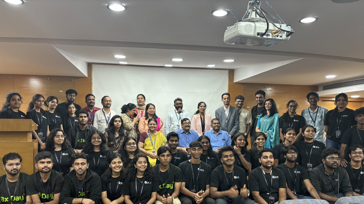 0xPrash's tweet photo. Good to be back at NMIT today for 0xDay - Qbits Hackathon.
Congratulations Quant-Amaze Hackathon Winners π @_0xDay
#0xDay #0xProfile #0xCampus https://t.co/7emb6qy56L