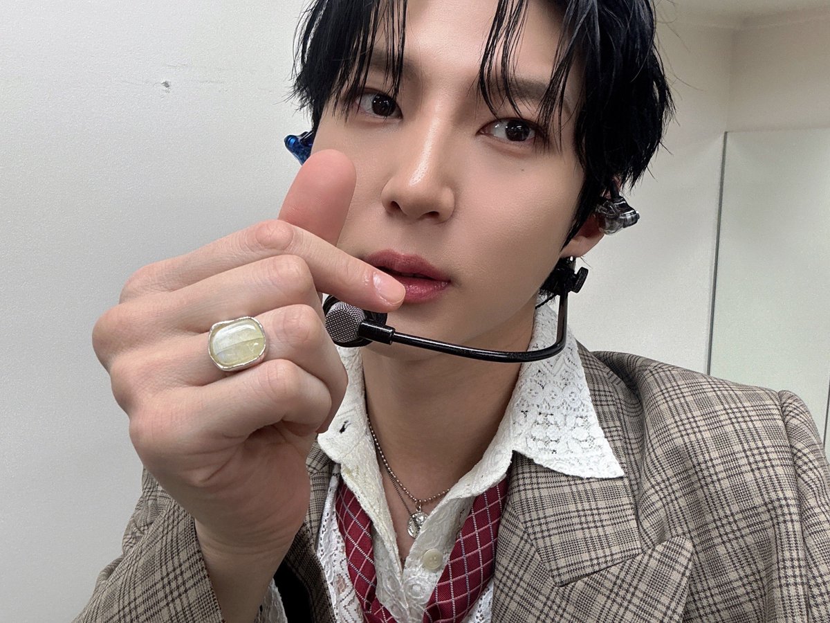 OfficialJTW_LEO's tweet photo. 2024 LEO FAN CONCERT
[TAKE 운]

행운이 가득했던 날🍀
일본에서 만난 별빛 뮤즈들
모두 고마워요💙

#레오 #LEO #정택운 #JUNGTAEKWOON
#HAPPYLEODAY #TAKE운 https://t.co/UXM7wZ7scP