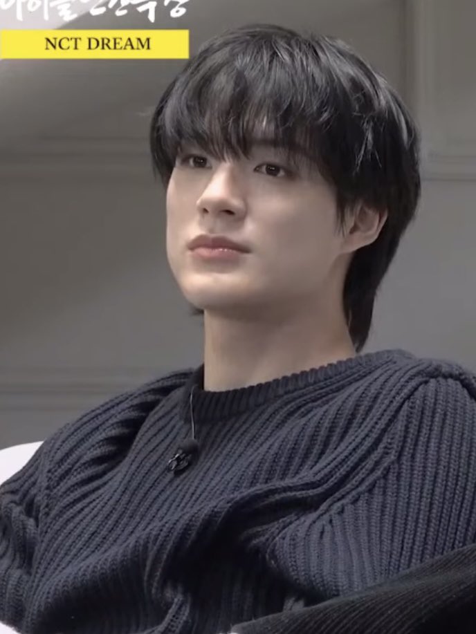 LJNFEED's tweet photo. handsome jeno https://t.co/Hmb9Mp5rO7