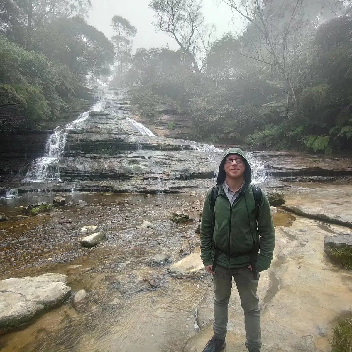 AnthonyTotten1's tweet photo. Sydney Take 1 Part 2
From hiking the blue mountains, cockatoos, opera house, taronga zoo, dingoes, and once in a lifetime harbour bridge views

#sydney https://t.co/iFiH29LA2Q
