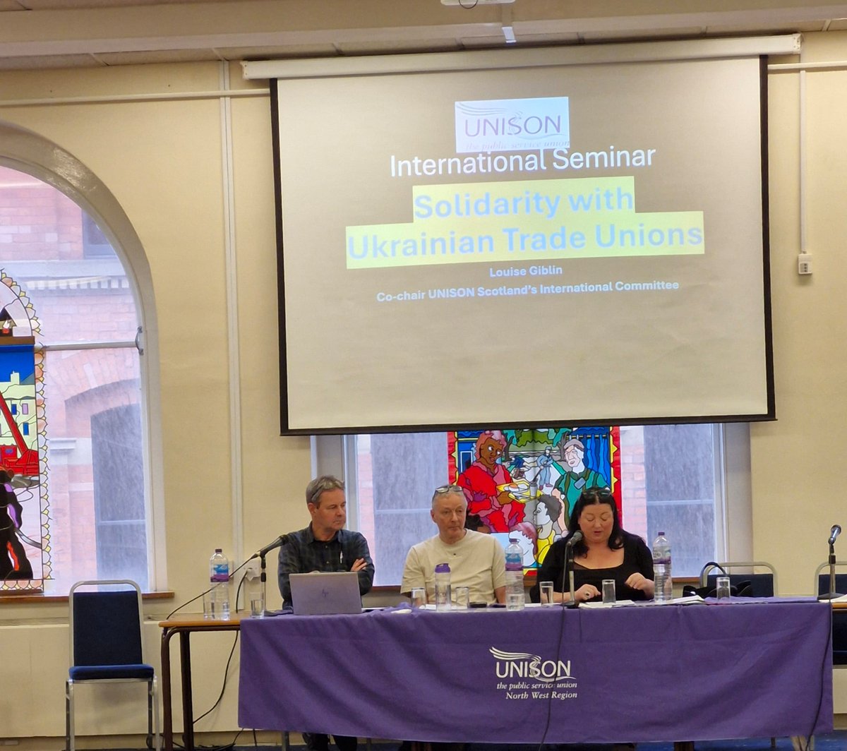 With <a href="/unisonscot/">UNISON Scotland</a> at Unison Regional international conf in Manchester - raising Ukraine TUs and their need for solidarity with contribution from <a href="/IvannaFPU/">Ivanna Khrapko</a> online from Kyiv. <a href="/UkraineSol/">Ukraine Solidarity Campaign 🇺🇦✊🏽🚩</a> <a href="/USCScotland/">Ukraine Solidarity Campaign Scotland</a>