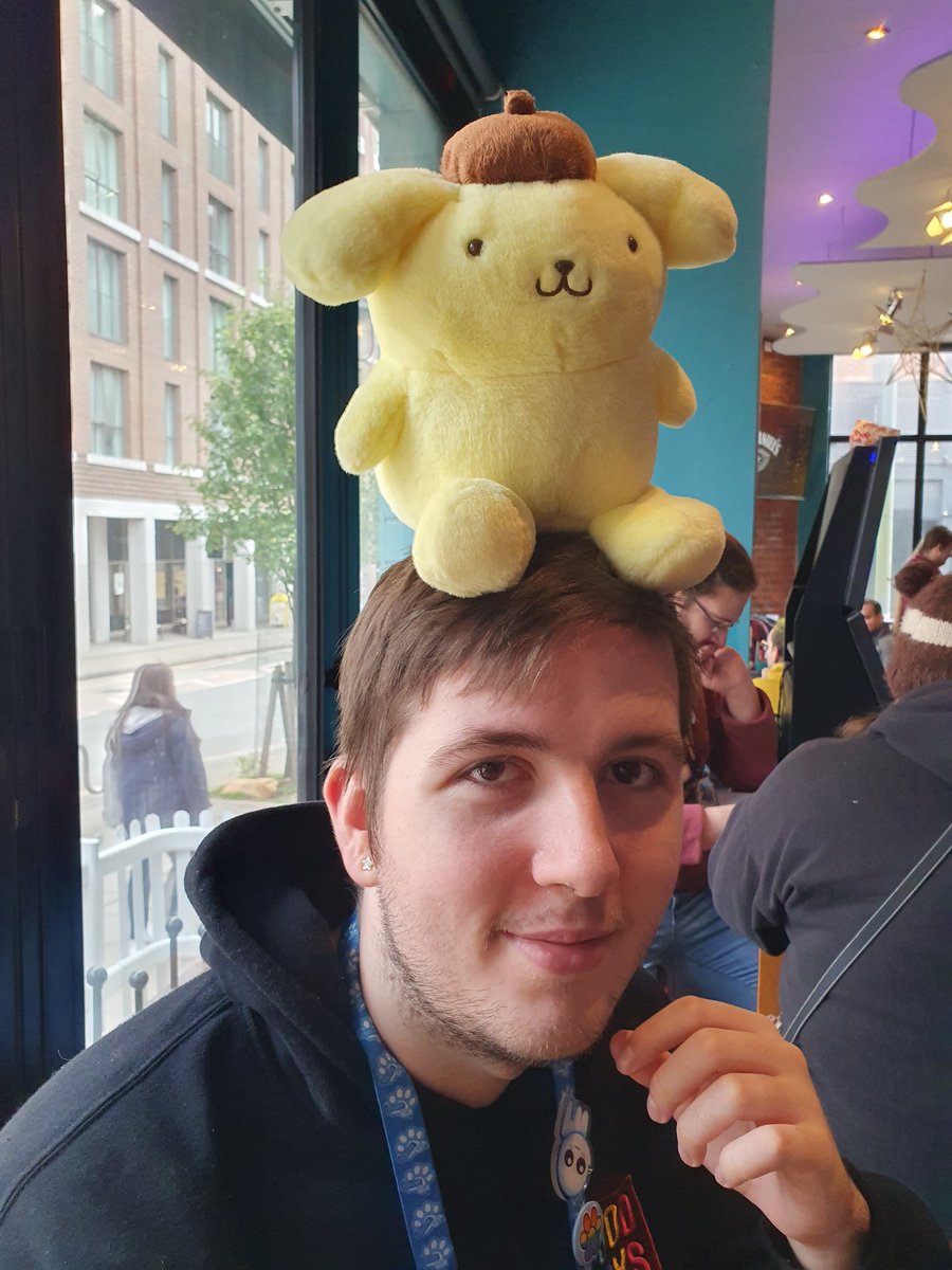 Two cuties at <a href="/BrumFurs/">BrumFurs 🐾</a> 💛