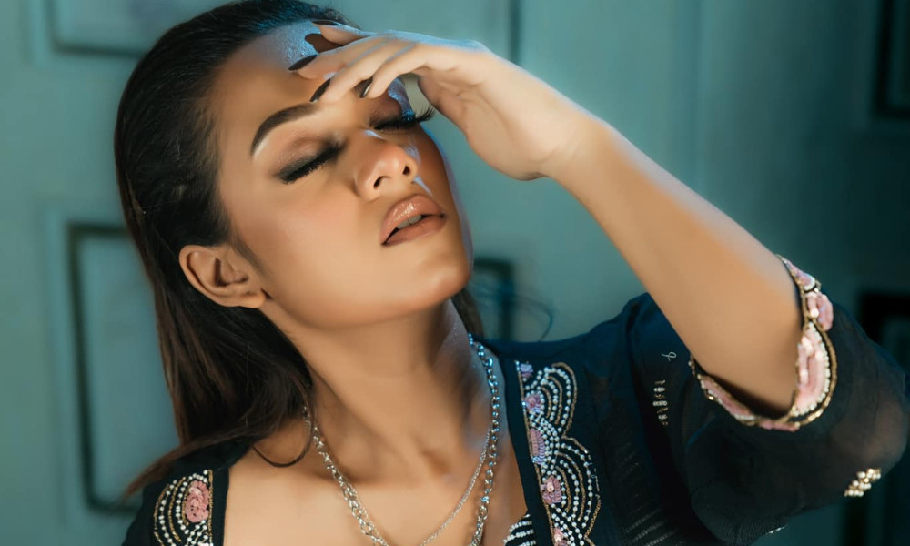 আফ্রিদির বিয়ের পর দীঘি, ‘আল্লাহ বাঁচিয়েছে’