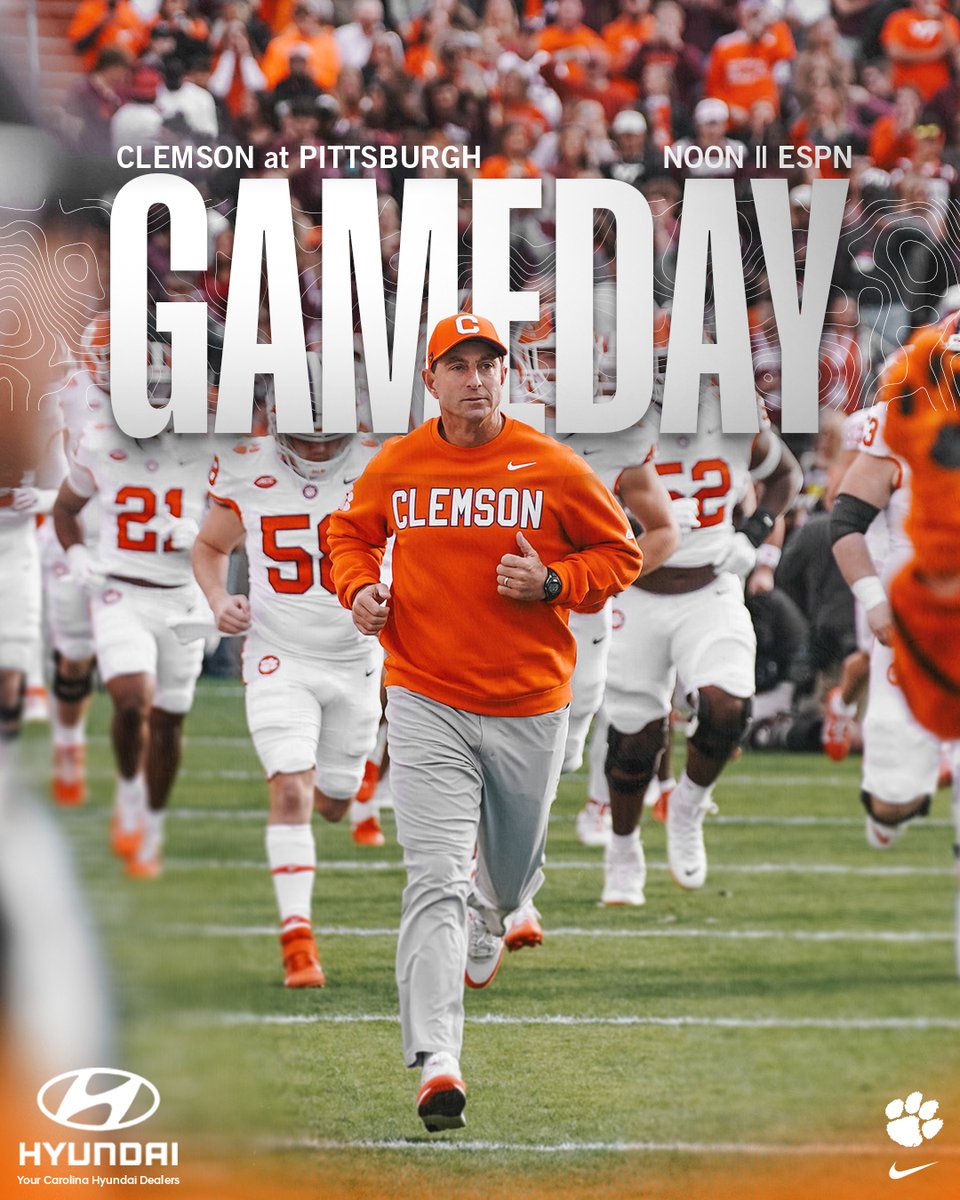 ClemsonTigers's tweet photo. It's gameday in Pittsburgh for @ClemsonFB! 🐅🧡

#GoTigers || @Hyundai https://t.co/Tjy51EZkjr