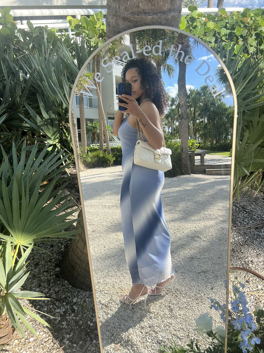 thereaalsamarah's tweet photo. Alexa play ‘MERCY ME’ x Marvin Gaye 
🪽🥀 https://t.co/8WaqcqkUQa