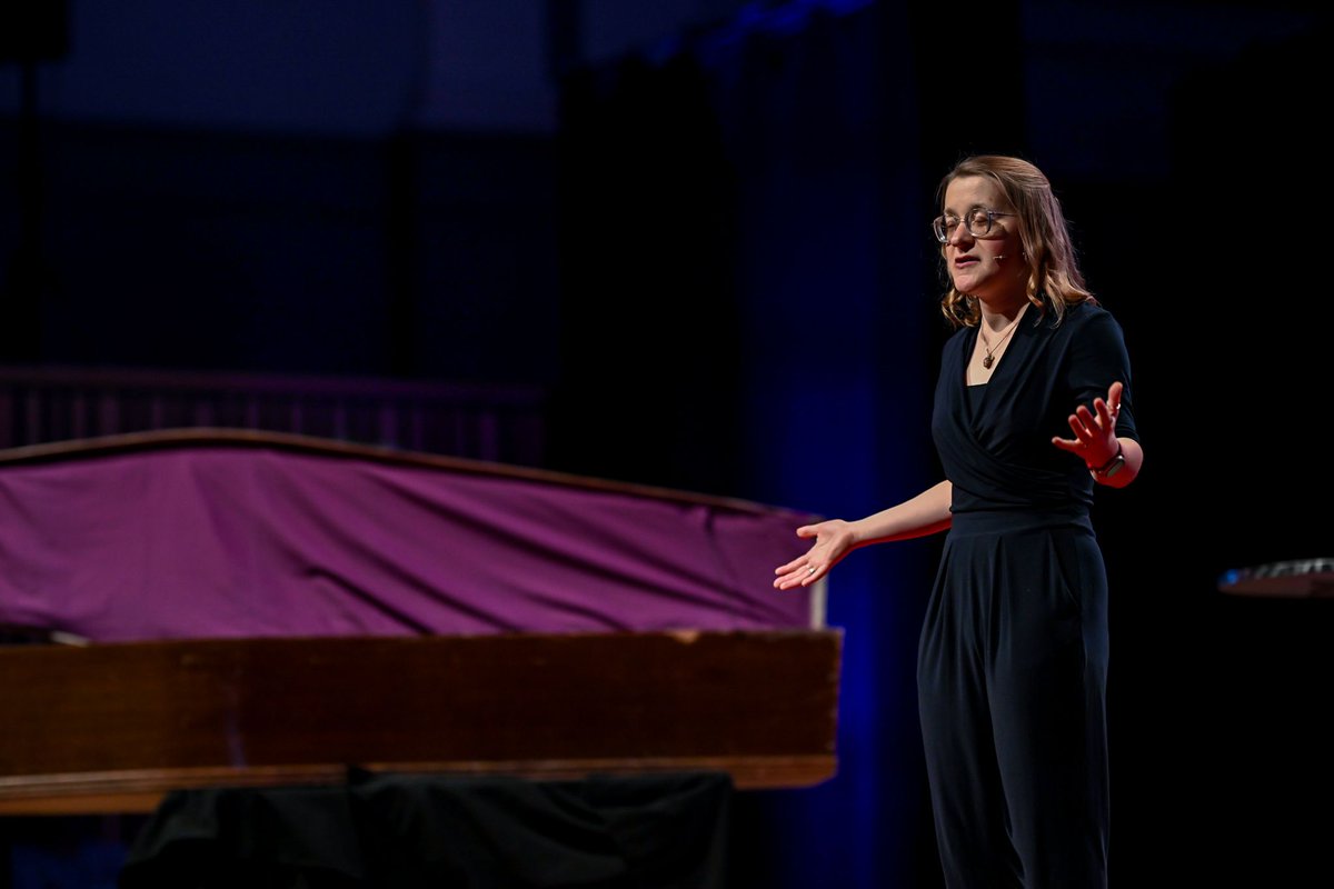 What does a personal belonging say about you? 🤔

In her TEDx talk 'Grave matters: Death and Identity', Dr Jennifer Riley shares her research into contemporary British grave goods and explores the connection between person and object. 

#TEDxAberdeen