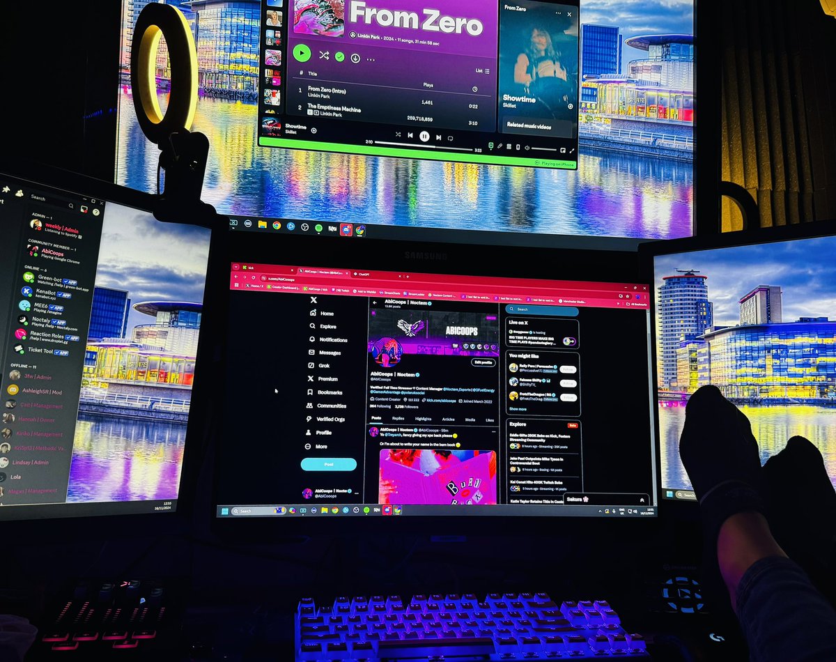 AbiCoops tweet media