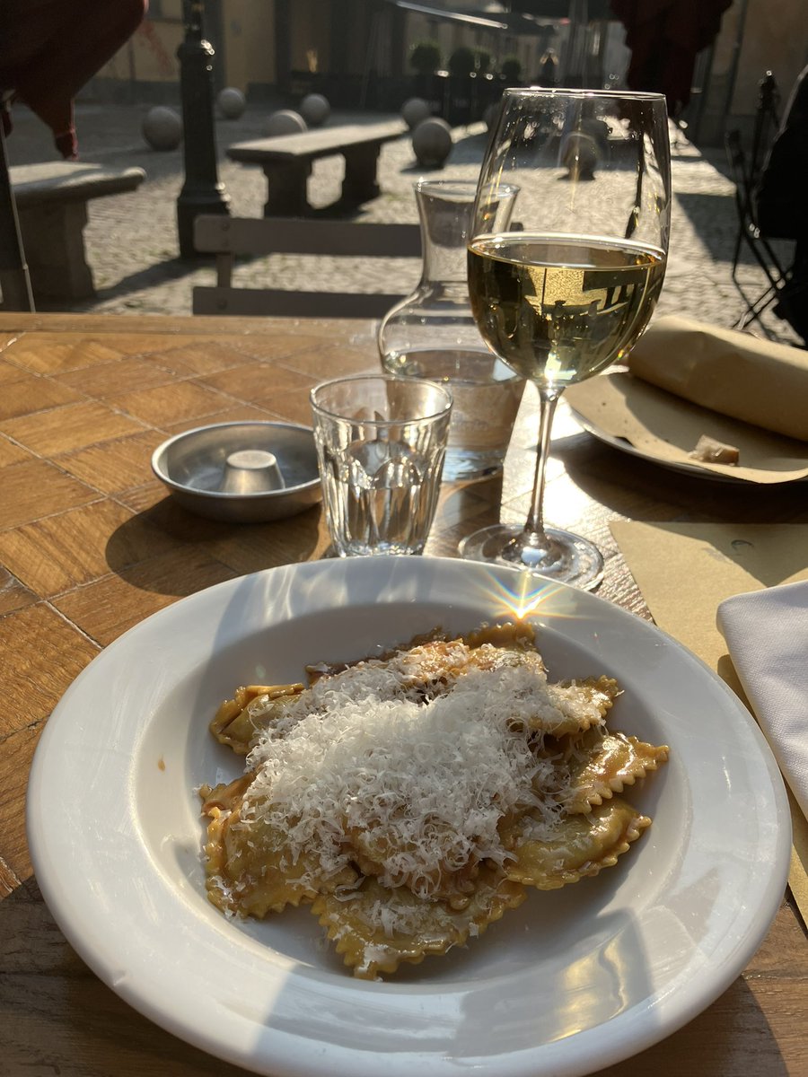 I find myself often wishing I had someone to travel with, to share it with, but in the end it’s still better to travel, to see it anyway, than to stay at home waiting. 

And a bowl of pasta and a glass of wine in the Italian Novembre sunshine, is a beautiful thing indeed.
