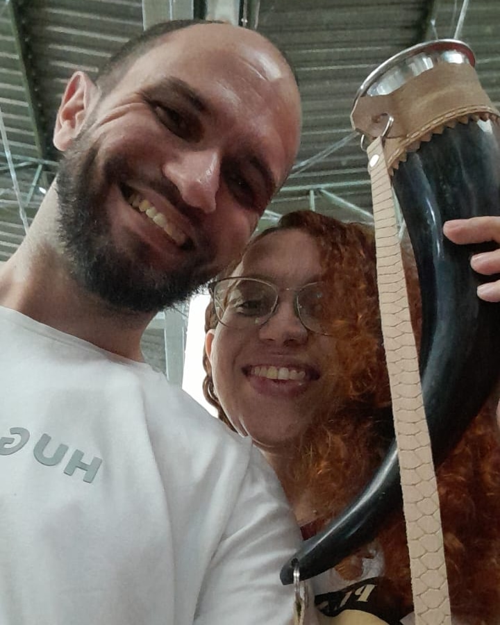 Fui chifrado kkkk <a href="/ray_anna13/">Anna Granger-Weasley ⚯͛</a> 

#chifre
#flagras