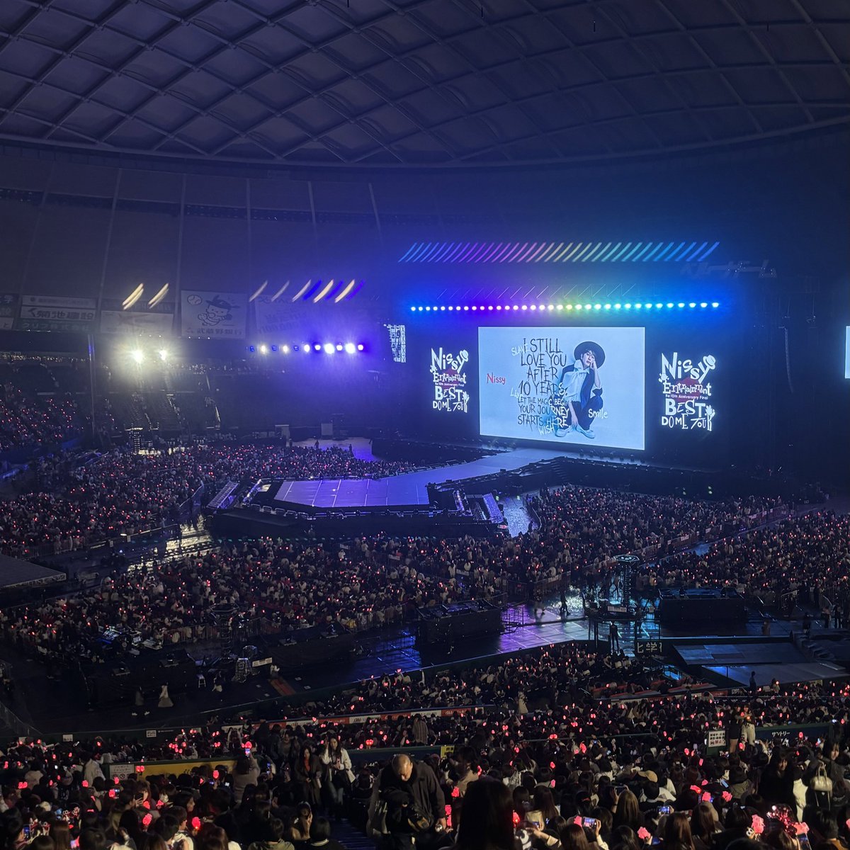Ny_uki_24's tweet photo. Nissyの今までが全部詰まってた、ｷﾞｭｳｷﾞｭｳだった、、。
あのおしゃべりさんが約3時間のライブで15分しかMCしてないなんて、さすがにいろいろとレベルアップしすぎてた（ ; ; ）
#Nissy #Nissy_Re10th_埼玉 https://t.co/qUhr61kXJn