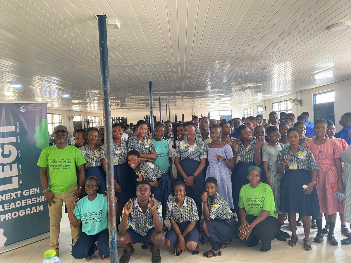 AnijieGlobal's tweet photo. #LeaveNoOneBehind

We kicked off our three-day project "Empowering Voices: Bridging Gaps for Deaf Youth" at the Mampong Senior High Technical School For The Deaf in Akuapem Mampong.

#LegitNGL #AnijieGlobalFoundation #LEGITNextGenLeaders #SDGs https://t.co/OCtKNAmH2n