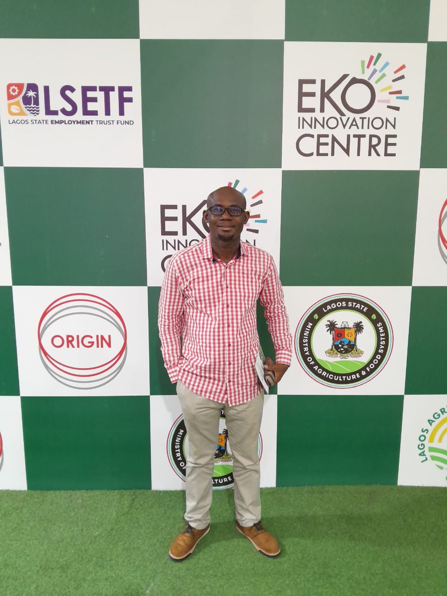 vinemondfarms's tweet photo. LAGOS AGRINNOVATION SUMMIT 1.0

@ the summit discussing sustainable agriculture and food systems for over 20 million people in Lagos.

Encourage farmers by buying our produce. 
Don't forget NO FARMER NO NATION, NO FARMERS NO FOOD

#encouragefarmers 
#gatheringoffarmers 
#vinemond https://t.co/USET6TfGCO