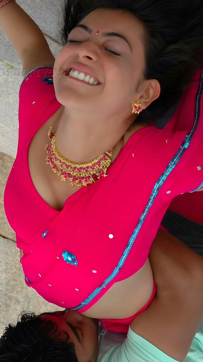 CIAoffl2's tweet photo. #KajalAggarwal https://t.co/4n0L252PKr