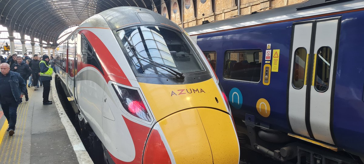 Keith on the Rails in the North - Travel tweet media