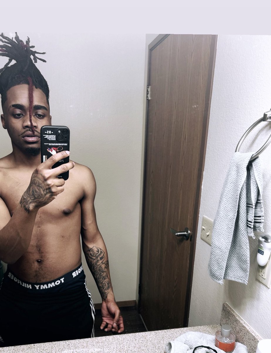 __lijah00's tweet photo. 🌟 https://t.co/25HHK2vtqE