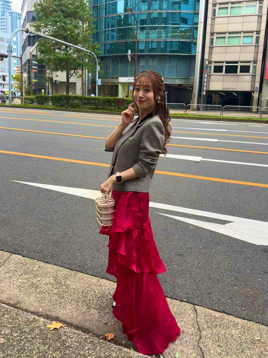 shiraishimarina's tweet photo. 世界一美しい花嫁姿を泣きながら拝んで
花嫁の友達にかまってもらいまくって
新郎の参列者さまにも沢山面倒見てもらって
帰りたくない結婚式お呼ばれすぎた🥹💕
余韻すんごい🫶💗 https://t.co/f4UF94wOna
