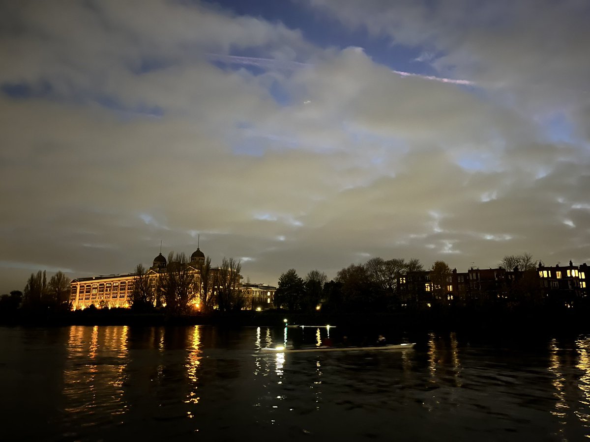 Miss Beadles tweet media