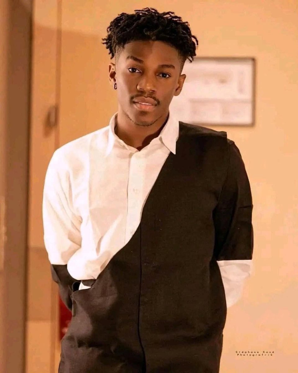 Cotedivoireoff_'s tweet photo. L’artiste DAN Marcel (2boys) est décédé ce jour 

Repose en paix cher frère 🙏🏿et merci pour infiniment ❤️ https://t.co/RkCKqShM81