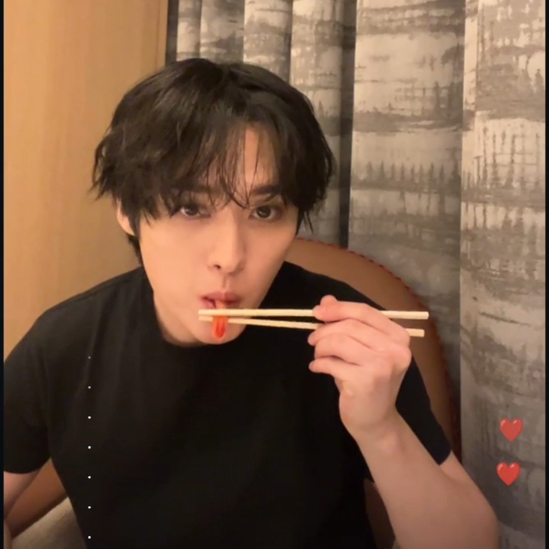 Julie 合- SAW STRAY KIDS IN PARIS tweet media