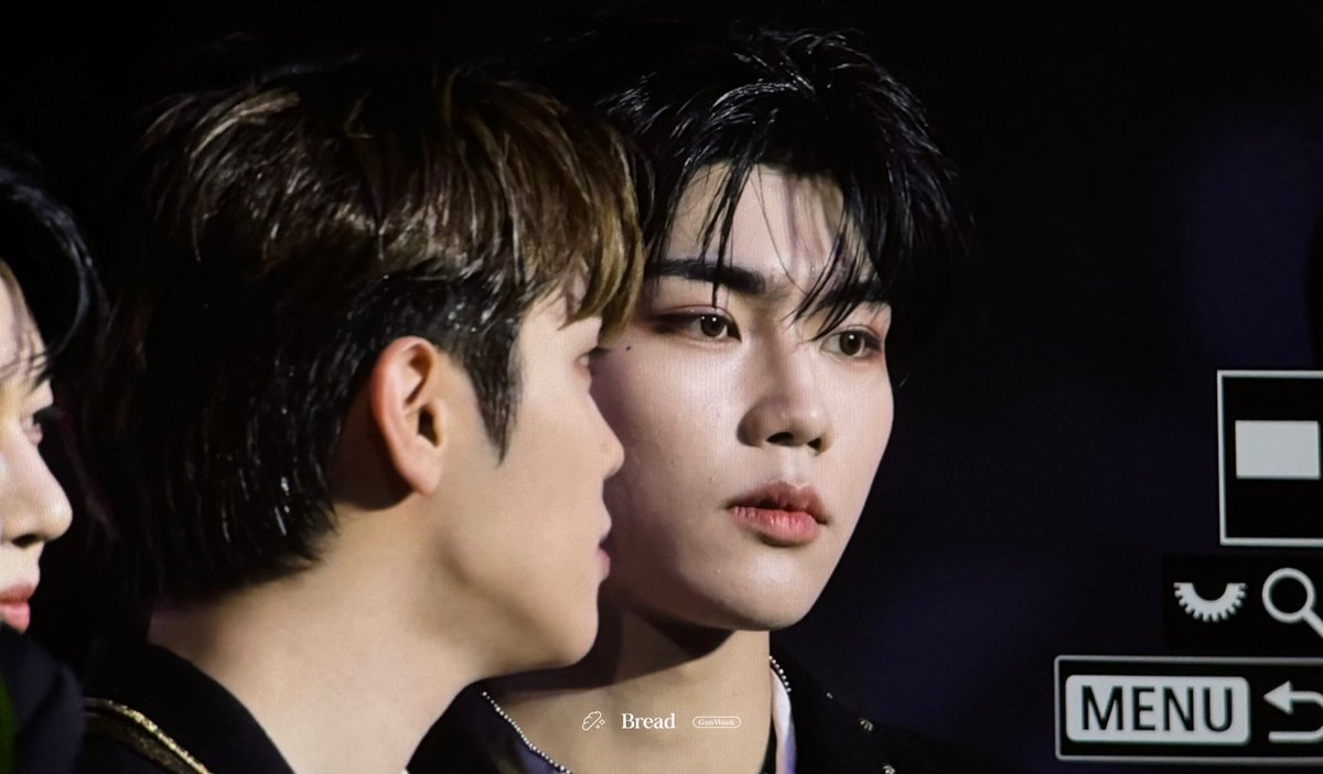 241116 kgma pre

#박건욱 #PARKGUNWOOK #パクゴヌク #朴乾旭 #ZEROBASEONE #ZB1